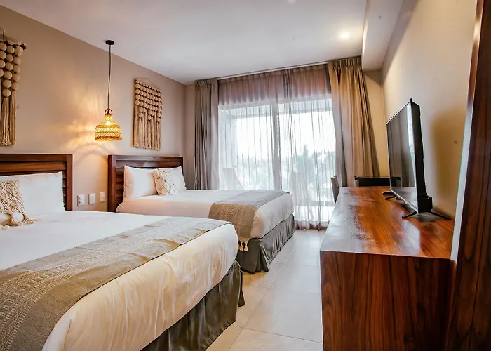 Hotel By Ihg 4*
