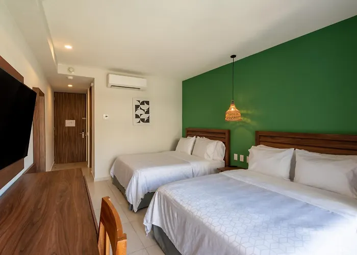 Hotel By Ihg