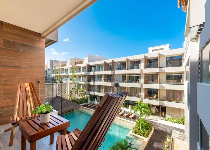 By Ihg Tulum