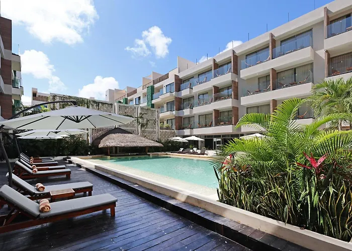 Hotel By Ihg