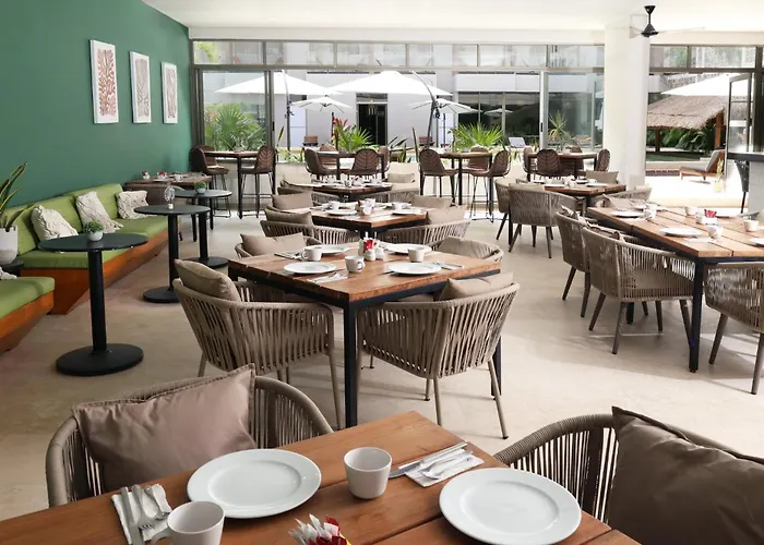 By Ihg Hotel 4*