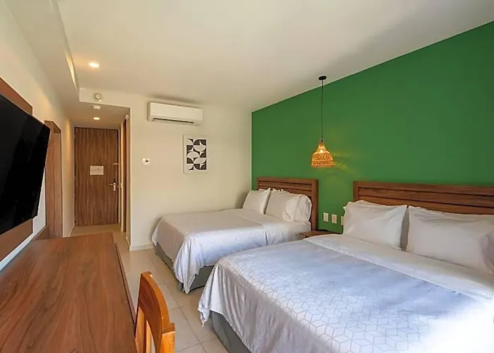 By Ihg Hotel